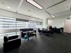 Gateway East (D7), Office #552440981